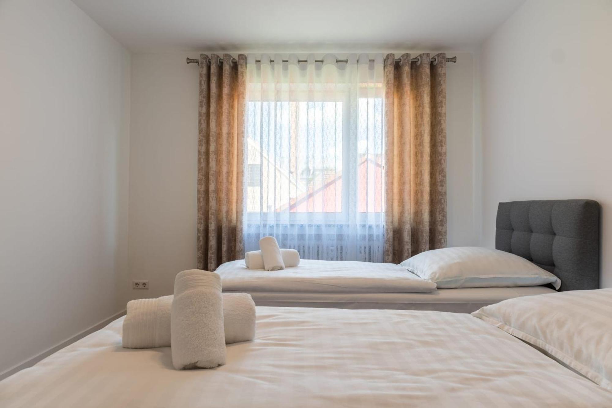 Mega Lux Apartment Esslingen am Neckar Exteriör bild
